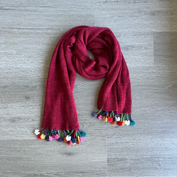 red scarf with crochet flower fringe - Picture 1 of 3